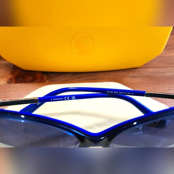 AUTH NEW Swarovski SK0309 Blue Sunglasses - Picture 3 of 10